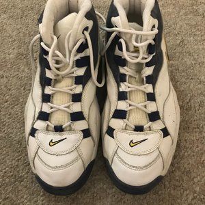 Vintage Nike Basketball Shoes